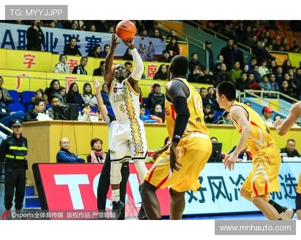 同曦与青岛精彩对决直播回放全程回顾与精彩瞬间分析